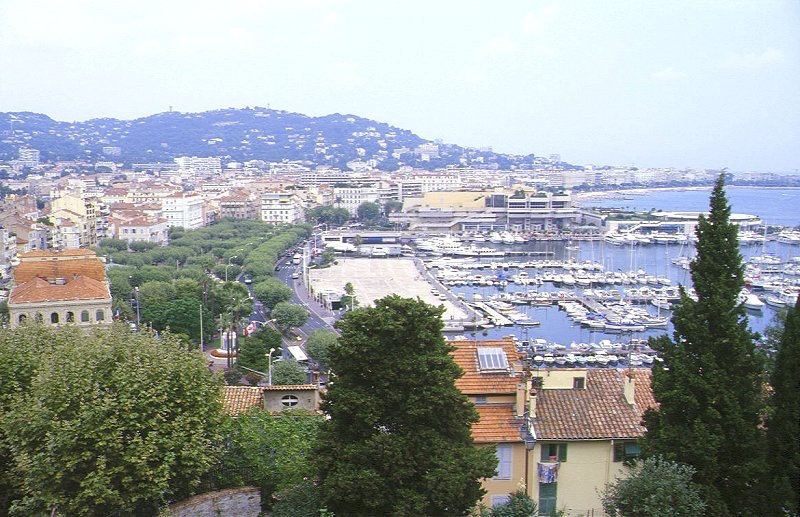 Cannes - Yachthafen und Festspielhaus