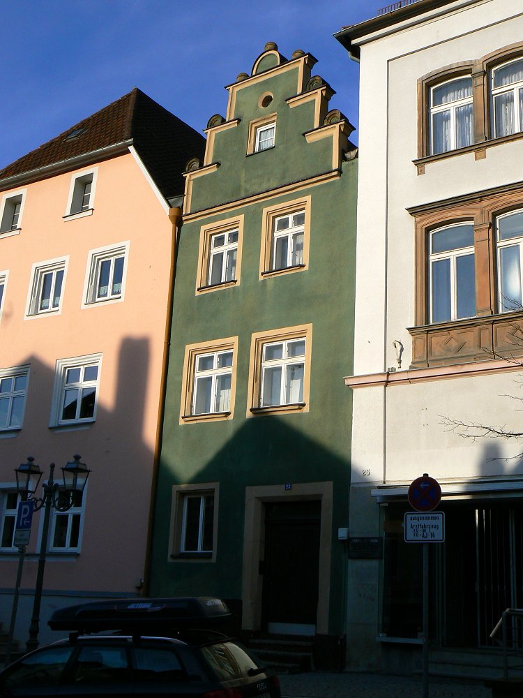Altstadthaus mit Staffelgiebel