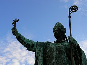Maximiliansbrunnen - Bischof Otto von Bamberg