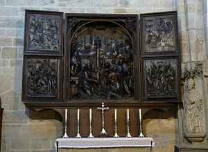 Bamberger Dom: Marienaltar von Veit Stoß, hergestellt 1520 bis 1523
