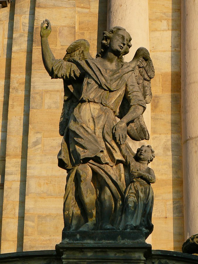 Engelsstatue in der Klosterburg St. Michael in Bamberg