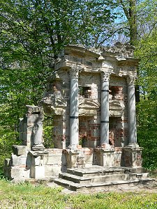 Bayreuth - Eremitage, "Antikes" Grabmal