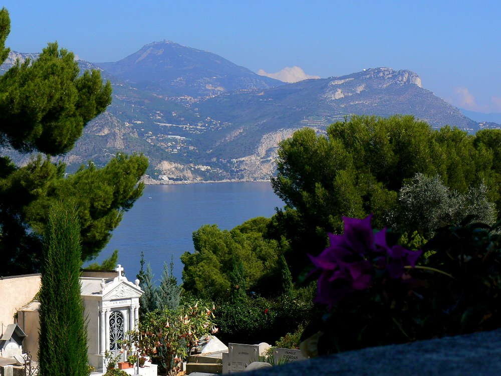 Friedhof an der Cote d'Azur