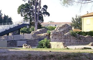 Frejus von St-Aygulf gesehen