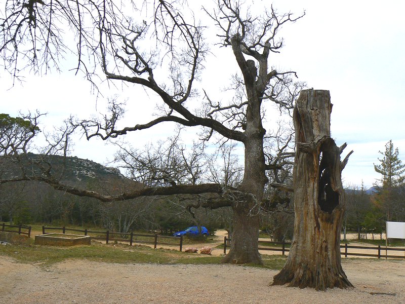 Parkplatz am Heiligtum der Maria Magdalena