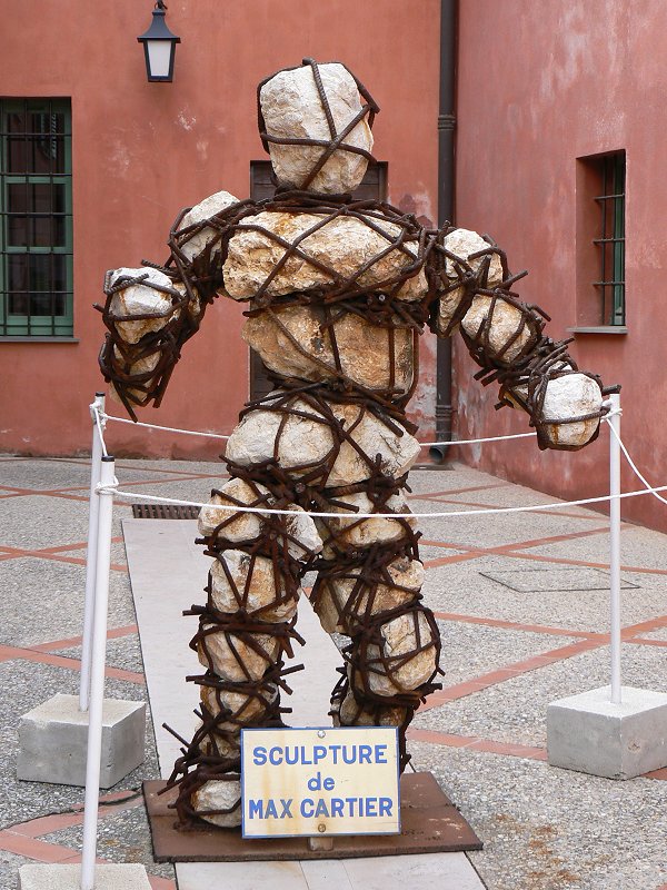 Villefranche-sur-Mer - Skulptur von Max Cartier in der Citadelle Saint-Elme