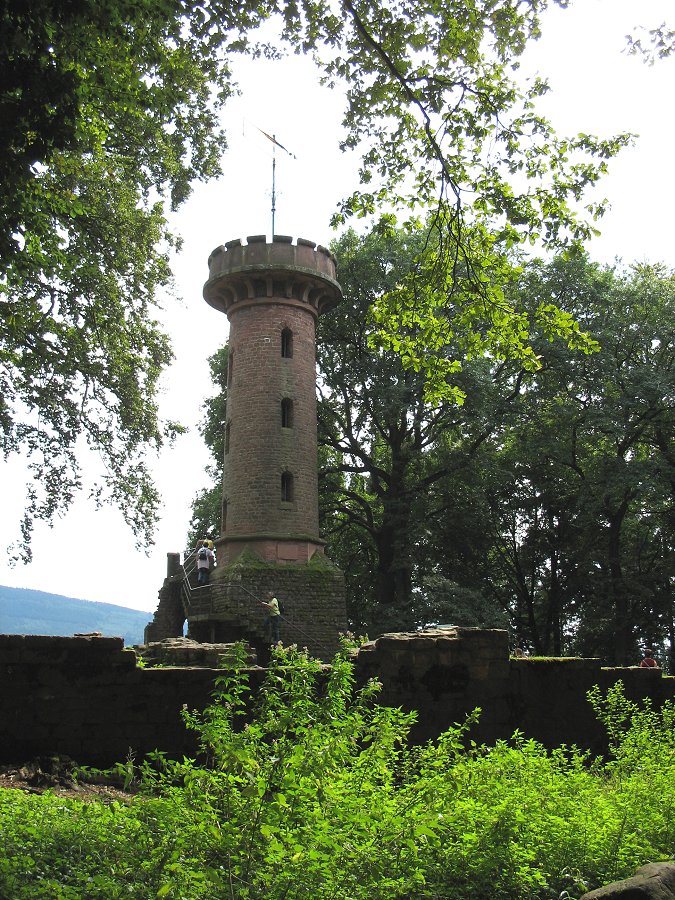 Aussichtsturm auf dem Heiligenberg bei Heidelberg