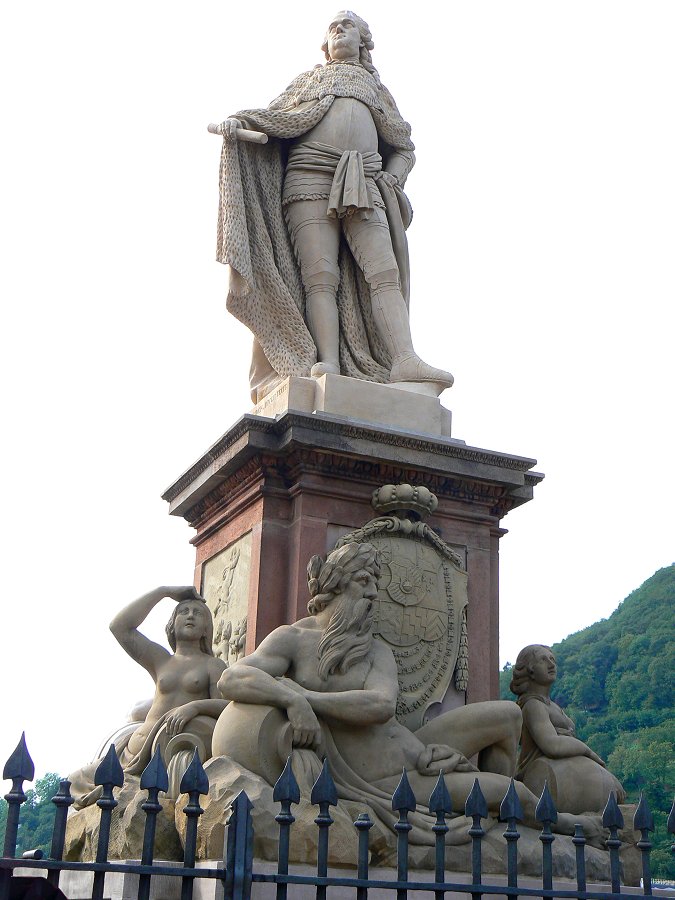 Skulptur von Kurfuerst Carl Theodor