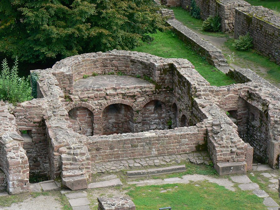 Michaelskloster auf dem Heiligenberg bei Heidelberg: Überreste der Krypta