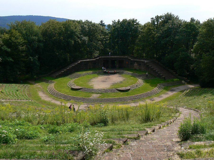 Thingstätte der Nazis auf dem Heiligenberg bei Heidelberg