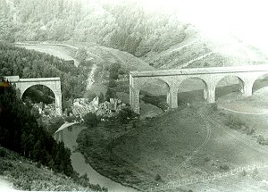 Die gesprengte Saalebrücke in Rudolphstein 1965