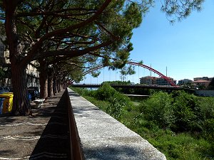 Albenga, Brücke über den Fluss Fiume Centa