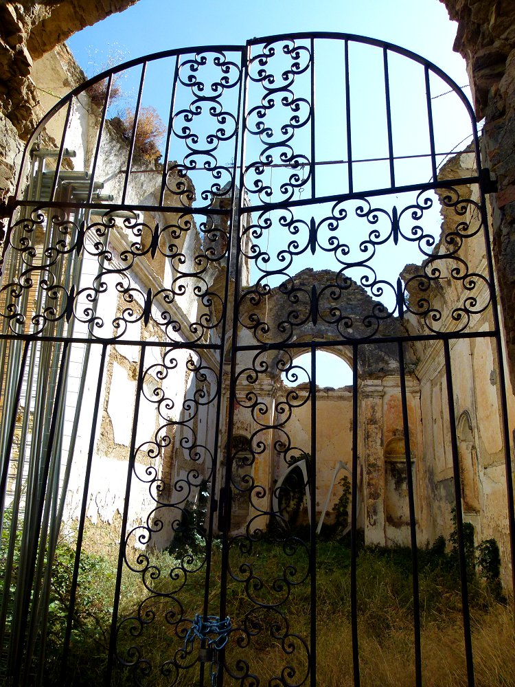 Portal der Kleinen Kirche