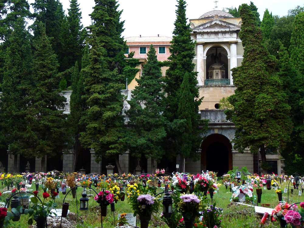 Auf dem Monumentalfriedhof Staglieno in Genua