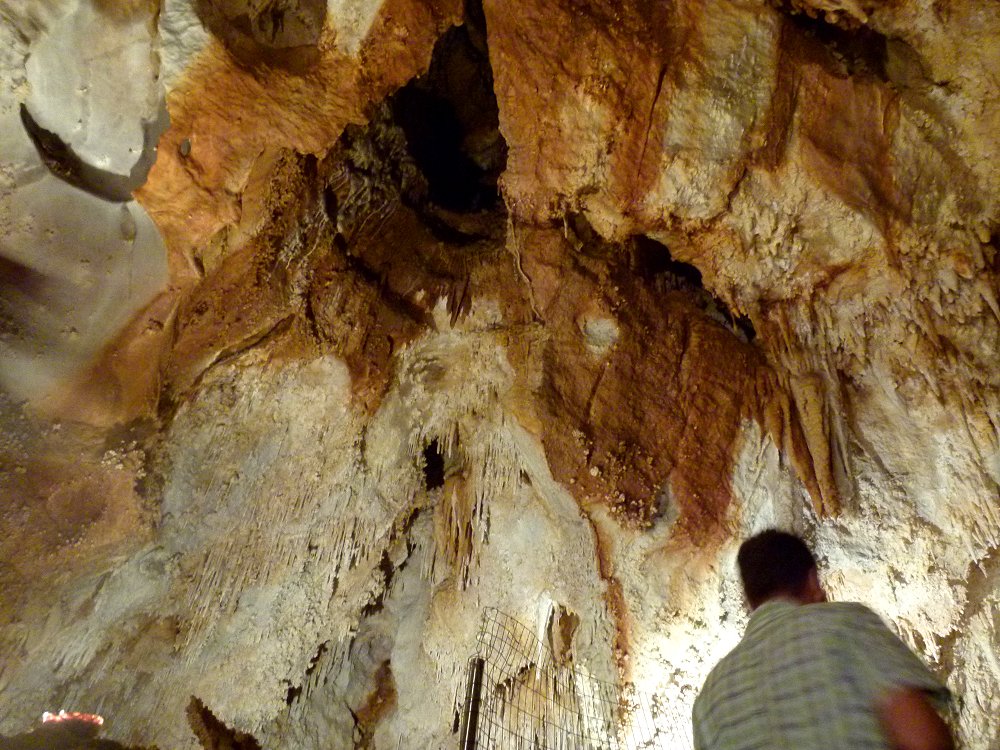In der Tropfsteinhöhle Grotte di Toirano