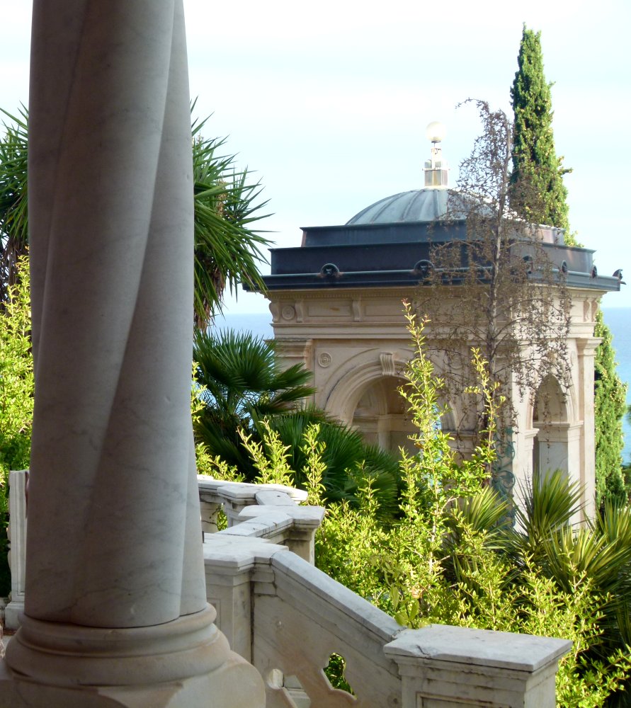 Pavillon im botanischen Garten