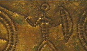 Verzierungen auf dem Bronzeblech