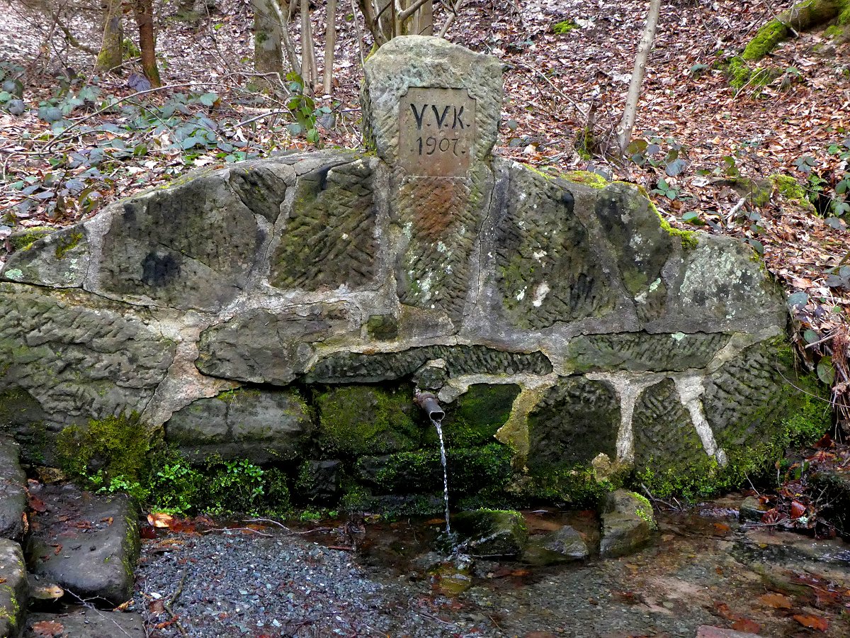 Dreibrunnenbach-Quelle