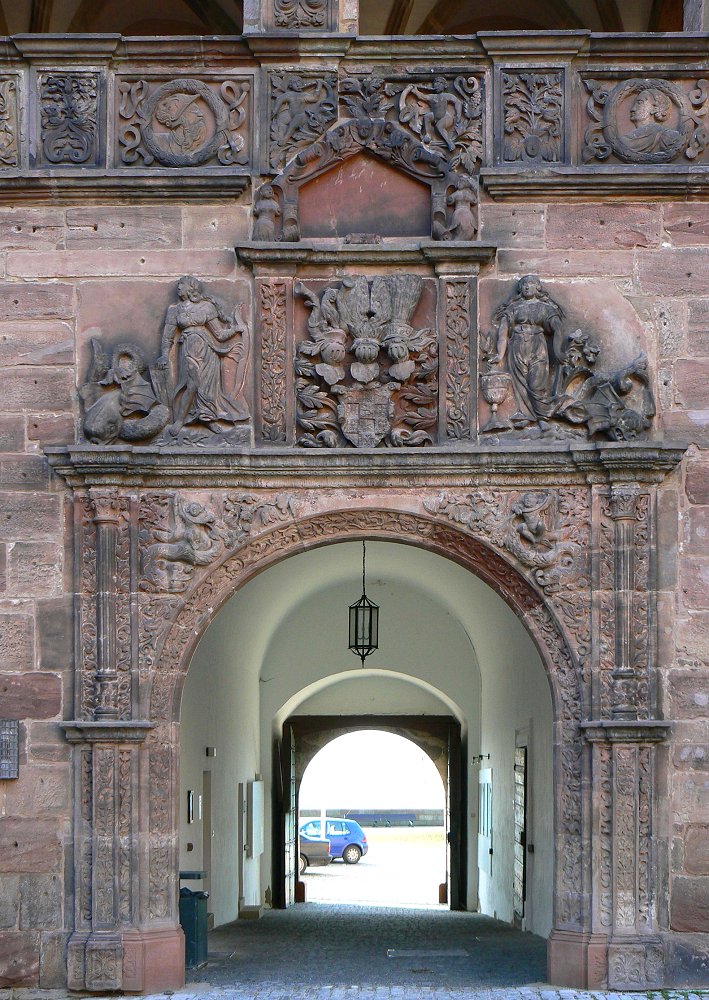 Plassenburg: Burgtor zum Schönen Hof