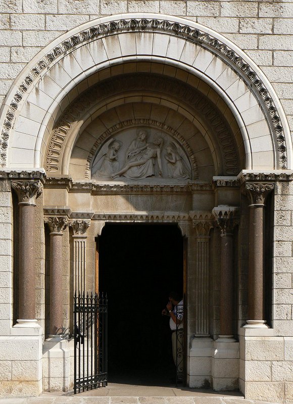 Kirchenportal in Monaco-Ville