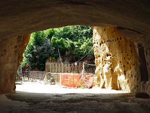 Große Eingangs-Höhle zum Orakel von Cumae