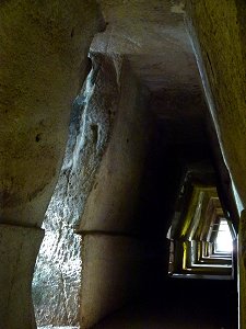 Die Orakel-Höhle von Cumae