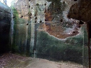 Trachyt als pyroklastischer Bimsstein oder Tuffstein