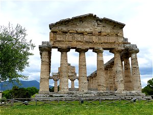 Der Athena-Tempel in Paestum