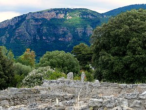 Das Cilento-Gebirge bei Paestum