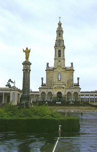 Fatima - Esplanade und Basilika