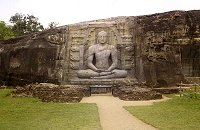 Sitzender Buddha, 5 m hoch