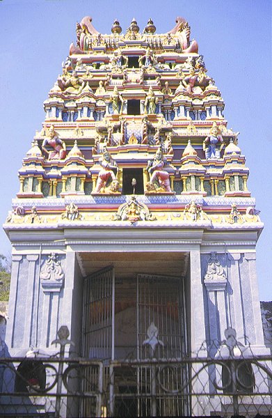 Kandy - Vishnu-Tempel Maha Devale