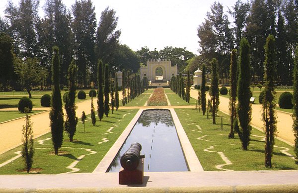Gartenanlage beim Sommerpalast der Tipu Sultans
