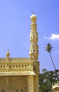 Minarett am Grabmahl für Haidar Ali und Tipu Sultan