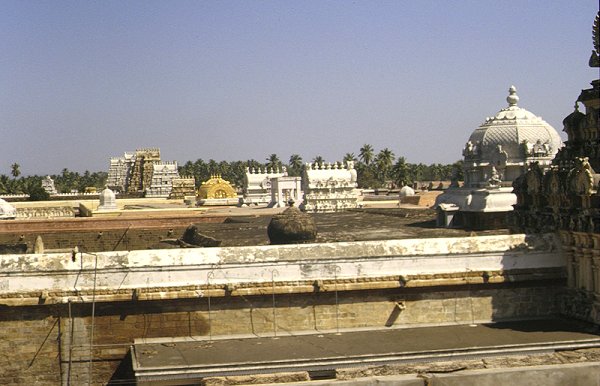 Ein Blick über die Dächer von Sri Rangam (Srirangam)