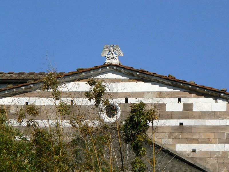 Adler auf der Basilika San Frediano