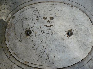 Grabstein in der Kirche San Frediano