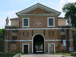 Die Porta San Donato