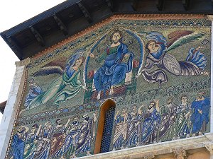 Mosaik Jesus Christus in der Mandorla