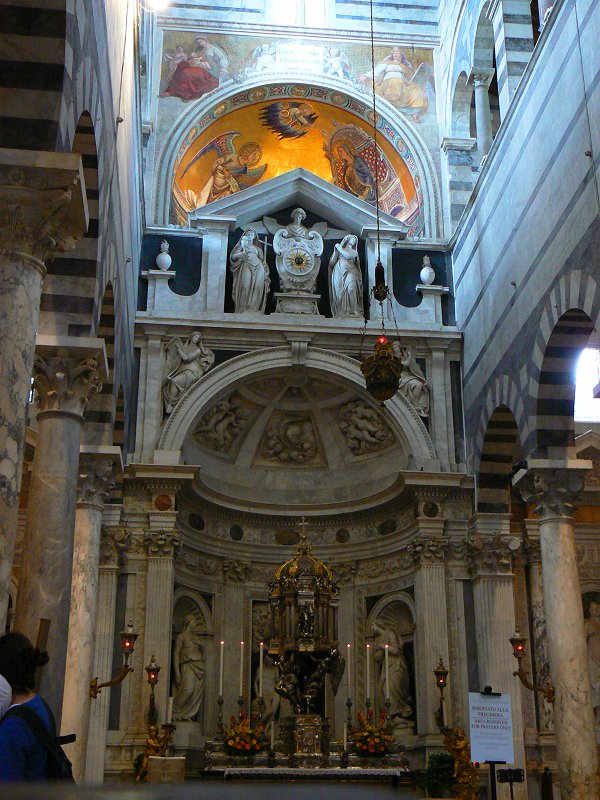 Seitenkapellen im Dom von Pisa
