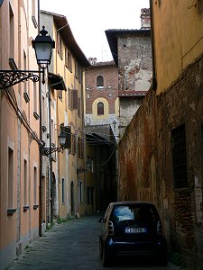 Die historische Altstadt von Pisa