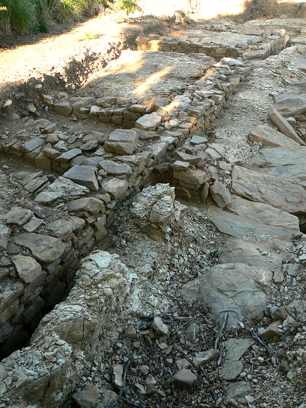 Grundmauern einer etruskischen Siedlung
