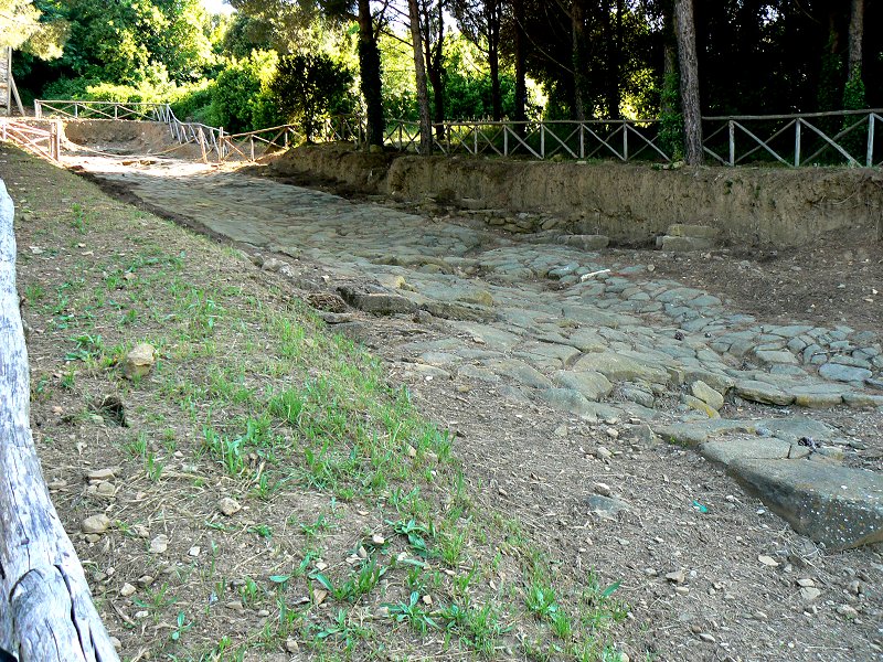 Gepflasterte römische Straße
