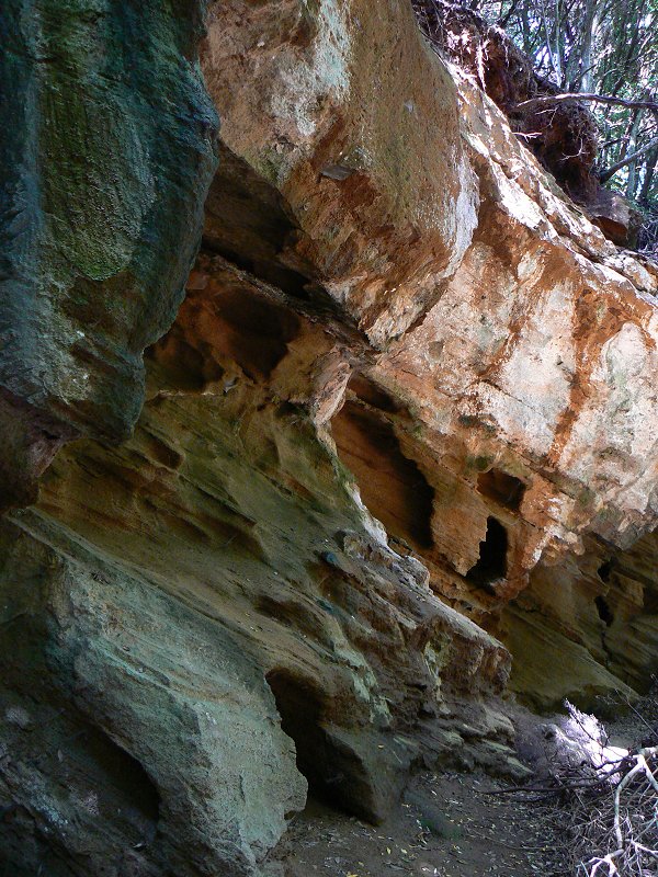 Karst-Höhlen