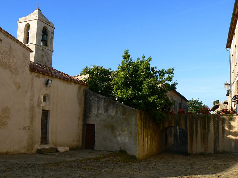 Historische Altstadt von Populonia Alta