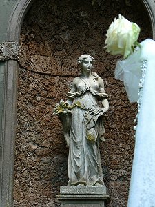 Marmor-Statue